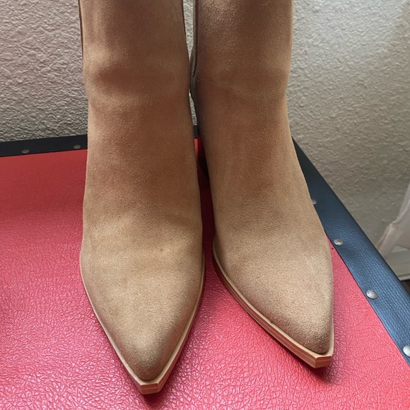 Marc Fisher boots - Picture 2 of 6